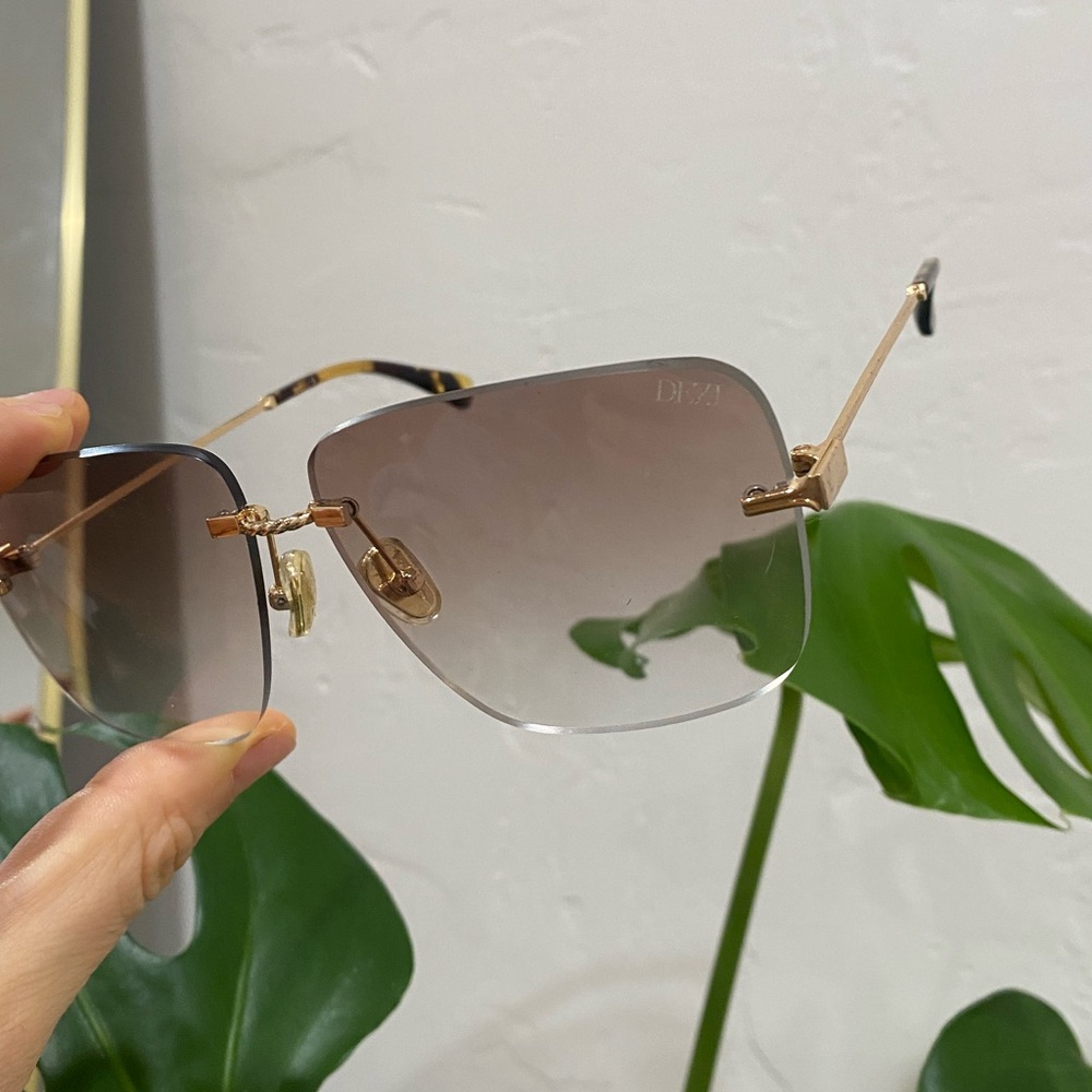 DEZI Sunglasses - 2000s